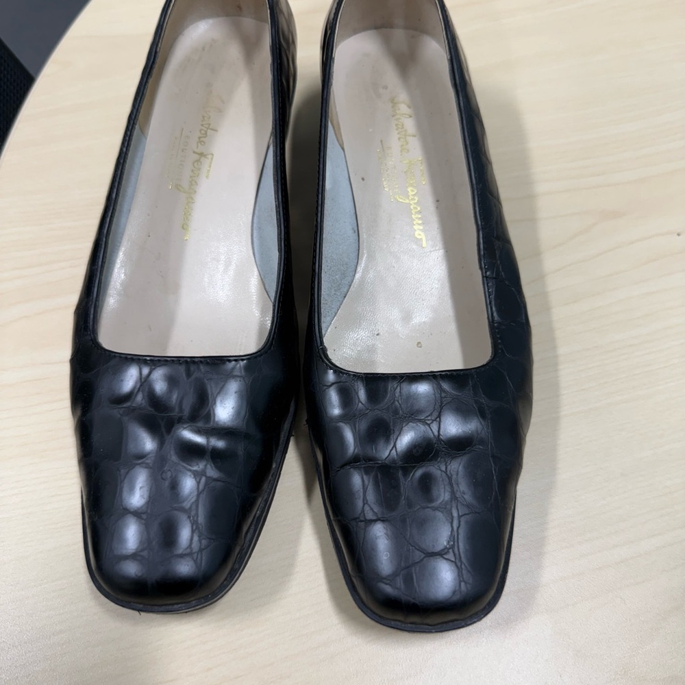 Salvatore Ferragamo Black Leather Croc Embossed Slip On Wedge Pumps Size